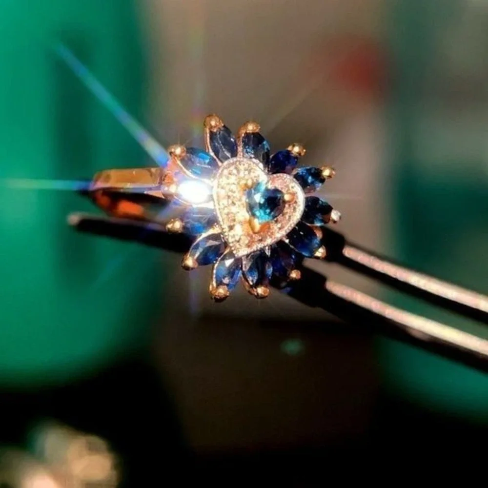 Gorgeous 14K‎ Gold Diamonds & Sapphires Heart Ring